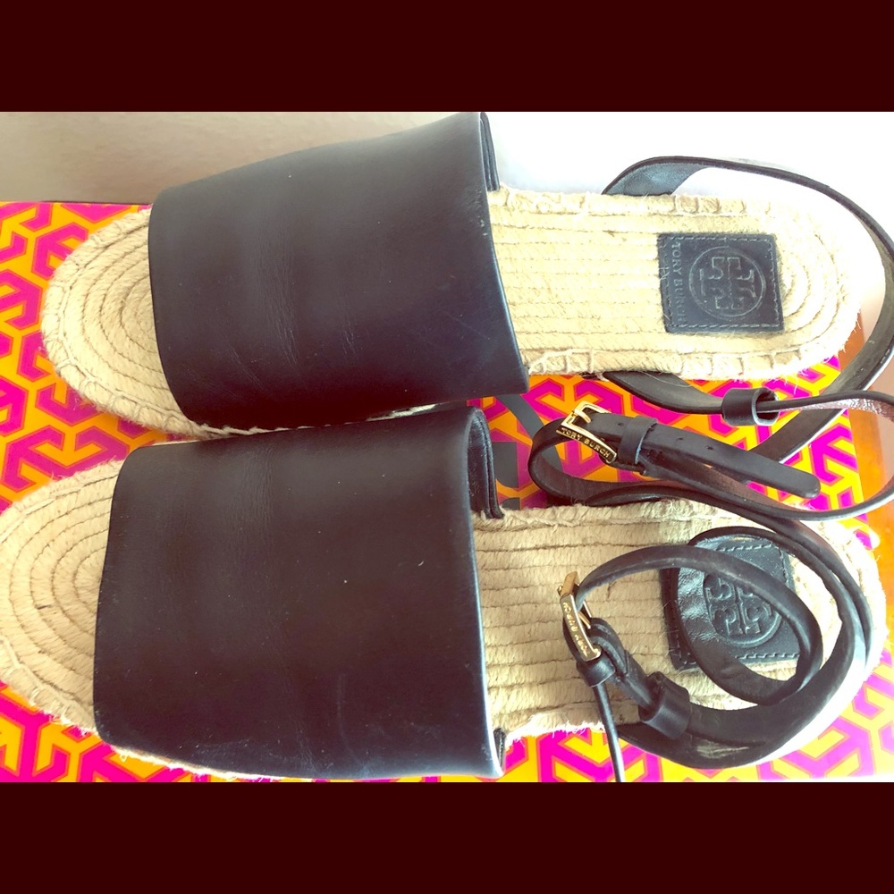 Tory Burch Landon Espadrille 💙